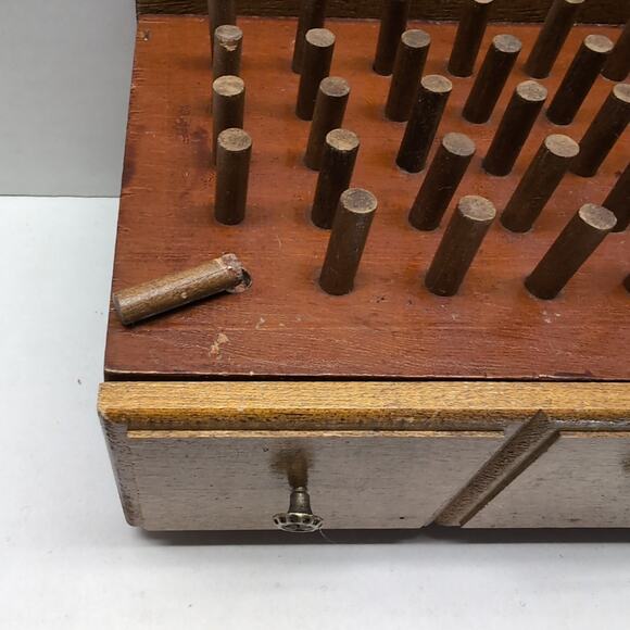 Vintage Wooden Sewing Box Bobbin Holder Spool Drawer Pegs - Picture 3 of 15